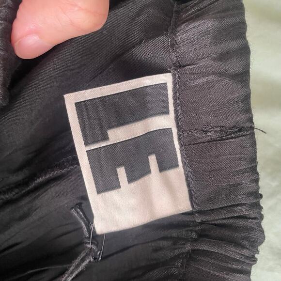 Local European Crinkle Pants in Black Drawstring Size XS NWT - Picture 5 of 8